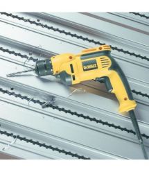 DeWALT Дриль DeWalt 701Вт 10.9Нм 0-2500об/хв патрон 10мм 1.8кг