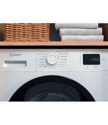 Indesit Стиральная машина фронтальная, 8кг, 1200, A+++, 54.6см, дисплей, пар, инвертор, люк черный, белый