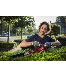 Skil 0440 CA беспроводной бесщеточный кусторез 20 В аккумулятор 1x2,5 А·ч 55 см ход резания 20 мм 2,15 кг
