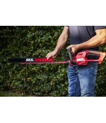 Skil 0440 CA беспроводной бесщеточный кусторез 20 В аккумулятор 1x2,5 А·ч 55 см ход резания 20 мм 2,15 кг