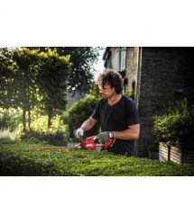 Skil Кусторез аккумуляторный 0438 CA бесщеточный 20В акб 1х2.5А·ч 45см шаг реза 20мм 1.9кг