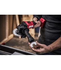 Skil Шлифмашина угловая аккумуляторная 3923 CA 125мм 20В бесщеточная 10000об/мин плав. пуск 1.63кг без АКБ и ЗУ