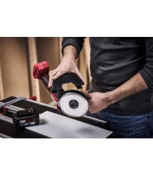 Skil Шлифмашина угловая аккумуляторная 3923 CA 125мм 20В бесщеточная 10000об/мин плав. пуск 1.63кг без АКБ и ЗУ