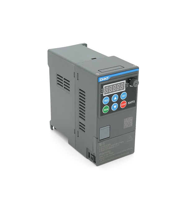 Перетворювач частоти CHINT NVF5-2.2 - TD2, 2,2 кВт, 220В, 400Гц-max, векторний,1 фаза
