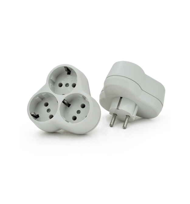 Розетка тройник с заземлением AK303, White, Q6