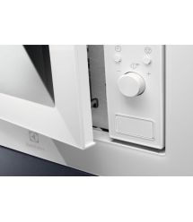 Микроволновая печь Electrolux LMS2173EMW встраиваемая 17 л/механическое управление /белая
