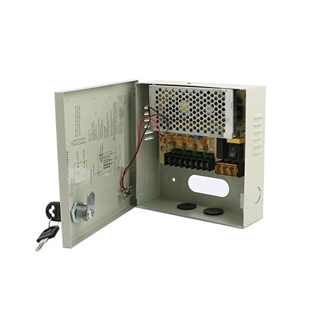 Импульсный блок питания 12V-5A / 4CH в боксе с замком перфорированный, 4-х канальный, Q30
