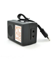 Преобразователь напряжения 205W Input 220 V - Output 110V, + универсальная розетка