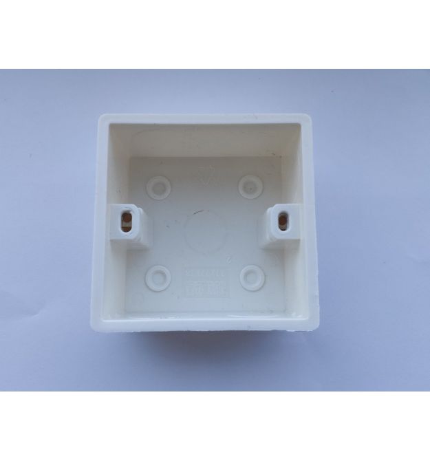 Подрозетник для энергосберегающего кармана (врезной) SEVEN LOCK P-7754i