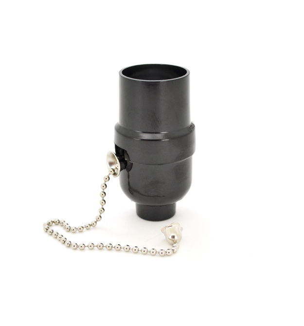 Патрон электрический цоколь Е26 черный, с цепочкой для включения