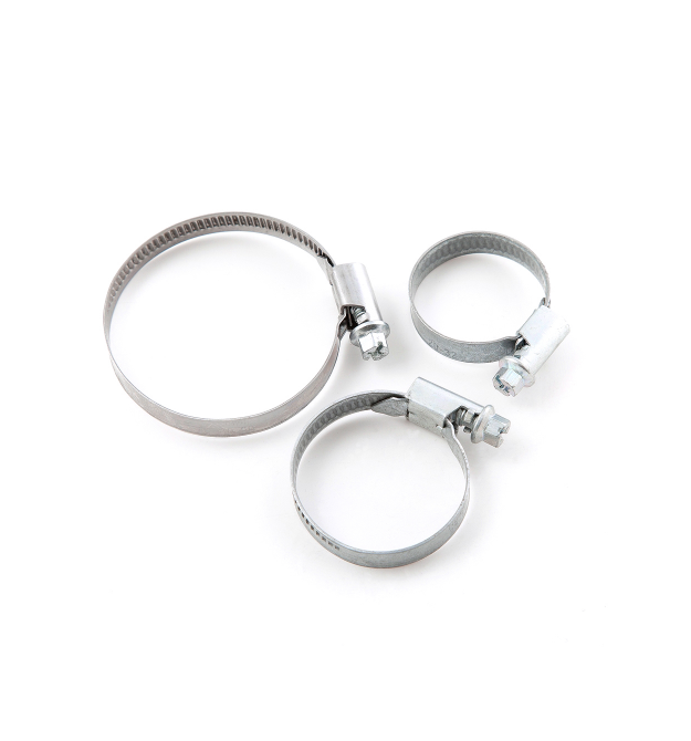 Хомут из нержавеющей стали D 18-32 мм ширина 8 мм