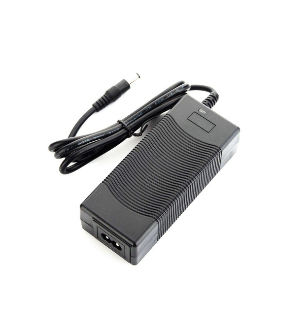 Зарядное устройство для Li-Ion аккумуляторов 12.6V 3A, разъем 5.5*2.5 мм.