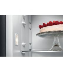 Холодильная камера Whirlpool ARG18082A++, 177х54х54см, 1 дв., Х- 314л, A+, ST, Белый