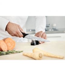 Fiskars Нож кухонный Essential, 21 см