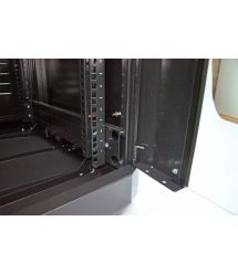 Шафа 19" 24U, 610х675 мм (Ш*Г)