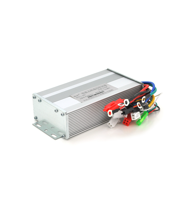 Бесщеточный интеллектуальный двухрежимный контроллер для электротранспорта 48V-500W, 32A