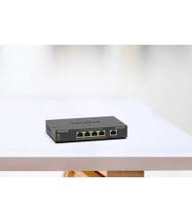 NETGEAR Коммутатор GS305EPP 4xGE PoE+(120W), 1xGE, управляемый