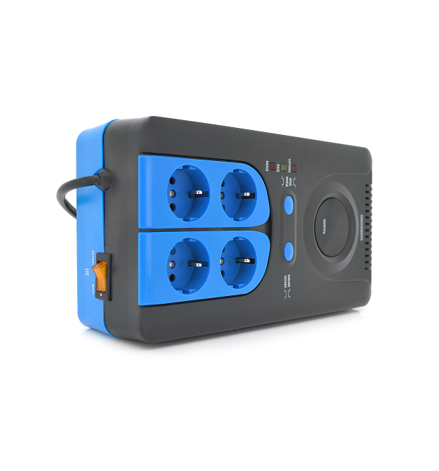 Стабилизатор напряжения релейный Green Wave Winchester 1000VA (700Вт), 4xShuko, DC140-260V, AC2208%, BOX, Q4