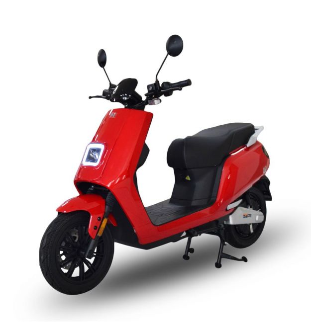 Электроскутер LVNENG LX05. 2000W 60V29Ah