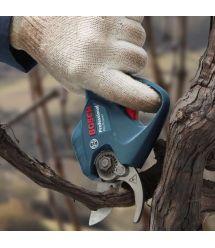 Секатор акумуляторний Bosch Pro Pruner SOLO, 12В, 3.0 Ач, до 25мм, 1кг