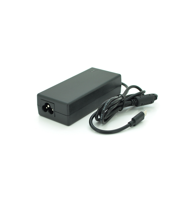 Універсальний БЖ Input 100V-240V 50-60Mhz, Output :20V - 2.25A, 45W, Type-C, BOX