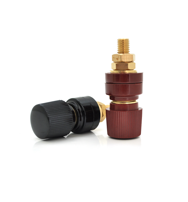 Залізна гвинтова клема 8mm чорна+червона продається парою