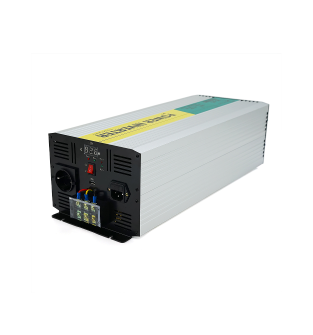 Інвертор напруги RITAR RSCU-4000, 12V - 220V, 4000W з правільною синусоїдою, вбудований зарядний пристрій, 1xShuko, 1xUSB, клемн