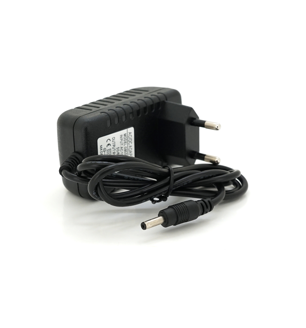 Імпульсний блок живлення 9В 0,5А (4.5Вт) M060050-2A1 штекер 3.5 - 1.35, довжина 1м