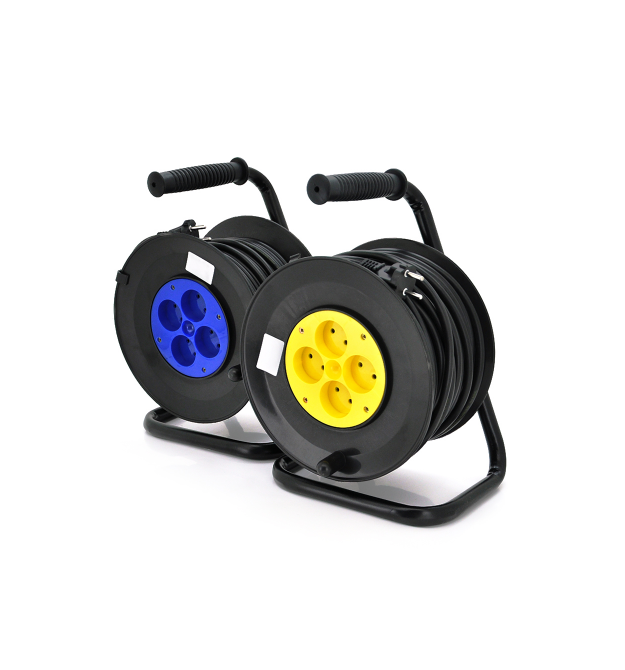 Подовжувач на котушці 20м (ПВС 2*1,5), 4 гнізда без заземлювального контакту, контактна група - латунь, ГОСТ