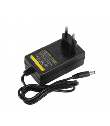 Зарядний пристрій для літієвих акумуляторів 8.4V 2A, штекер 5,5х2,5мм, BOX