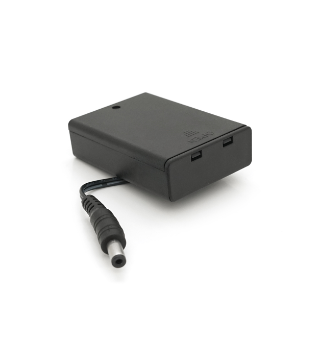 Відсік для 3-х елементів живлення АА, роз&aposєм 5,5&amptimes2,1, закритий корпус із вимикачем