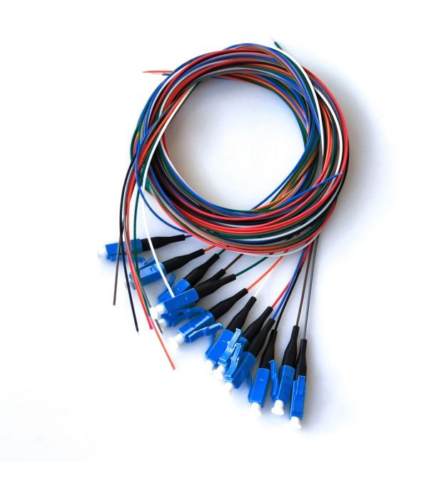 Набор цветных пигтейлов LC-UPC 1.5 м, SM, Easy strip, для 12 волокон