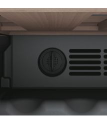 Haier Холодильник для вина, 82x49.7х58.5, холод.отд.-106л, зон - 2, бут-42, ST, дисплей, черный