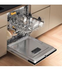 Whirlpool Посудомоечная машина встраиваемая, 14компл., A+++, 60см, дисплей, 3я корзина, белый