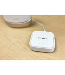 NETGEAR 4G/LTE Модем/Маршрутизатор LM1200, LTE CAT 4, 1xGE LAN, 1xGE WAN, 1xUSB-C, 2xTS-9