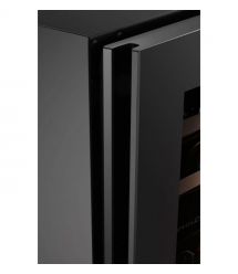 Philco Холодильник для вина, 81.3х57х52.5, холод.відд.-18л, зон - 1, пляш.-6, диспл, підсвітка, чорний