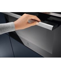 Духовой шкаф электрический Electrolux EVM8E08X, 42л