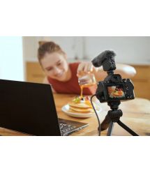 Sony Цифр. фотокамера Sony Alpha 7M4 body black ILCE7M4B.CEC