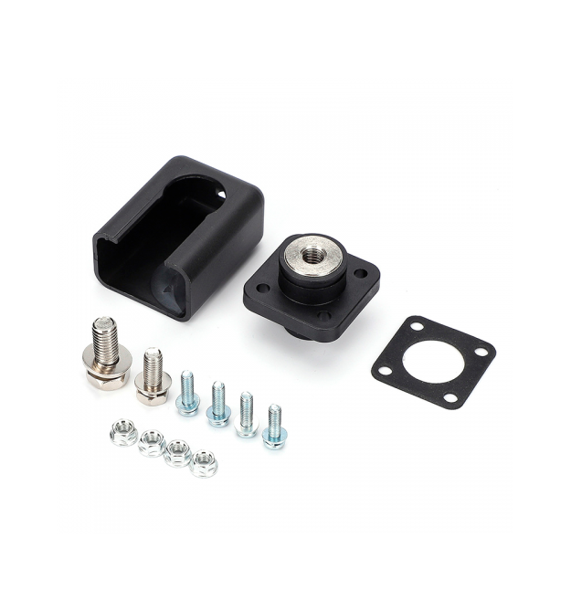 Корпусна прохідна клема 150A-C, М8, 150A, 600V, &ample0,6 мОм, мідь, IP54, Black