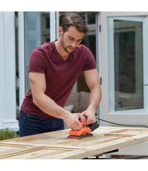 Шліфмашина вібраційна мережева BLACK+DECKER BEW220