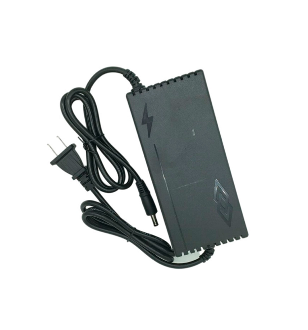 Зарядний пристрій для акумуляторів LiFePO4 24V(29,2V),8S,5A, штекер 5,5, з індикацією, 154x70x44mm