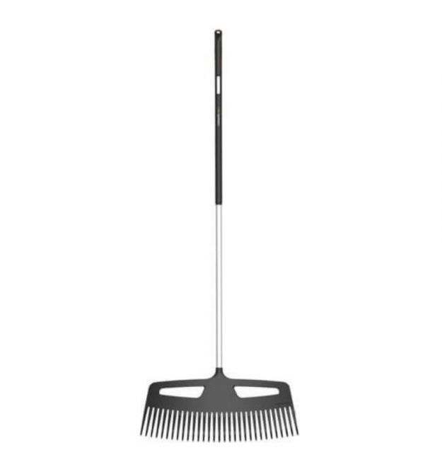 Грабли для уборки листьев 615 мм Fiskars Xact (XXL) 1027036