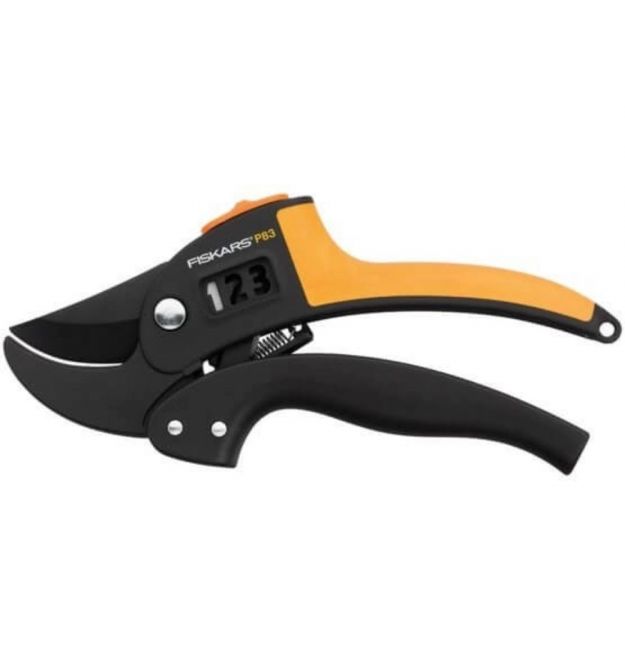 Контактный секатор с храповым механизмом PowerStep™ Fiskars P83 111670 (1000575)