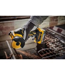 Пила дисковая универсальная аккумуляторная бесщёточная DeWALT DCS438N