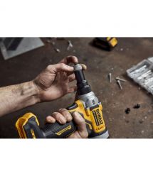 Заклёпочник аккумуляторный бесщёточный DeWALT DCF414NT