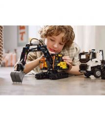 LEGO Конструктор Technic Грузовик Volvo FMX и Электрический экскаватор EC230