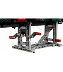 LEGO Конструктор Technic Яхта Emirates Team New Zealand AC75