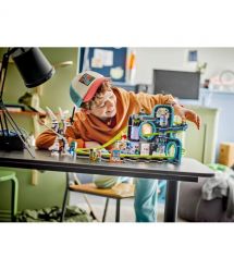 LEGO Конструктор City Парк развлечений «Мир роботов»