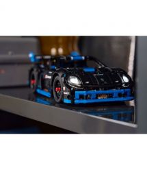 LEGO Конструктор Technic Автомобиль для перегонов Porsche GT4 e-Performance