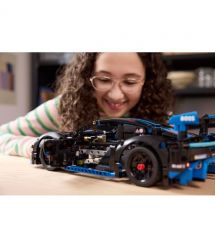 LEGO Конструктор Technic Автомобиль для перегонов Porsche GT4 e-Performance